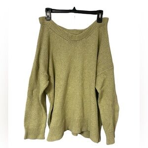 old navy v-neck sweater size xl (fits oversized on medium and large) 💚